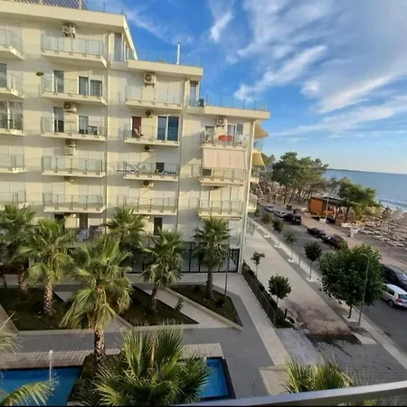 Sea View Mario's Apartment *